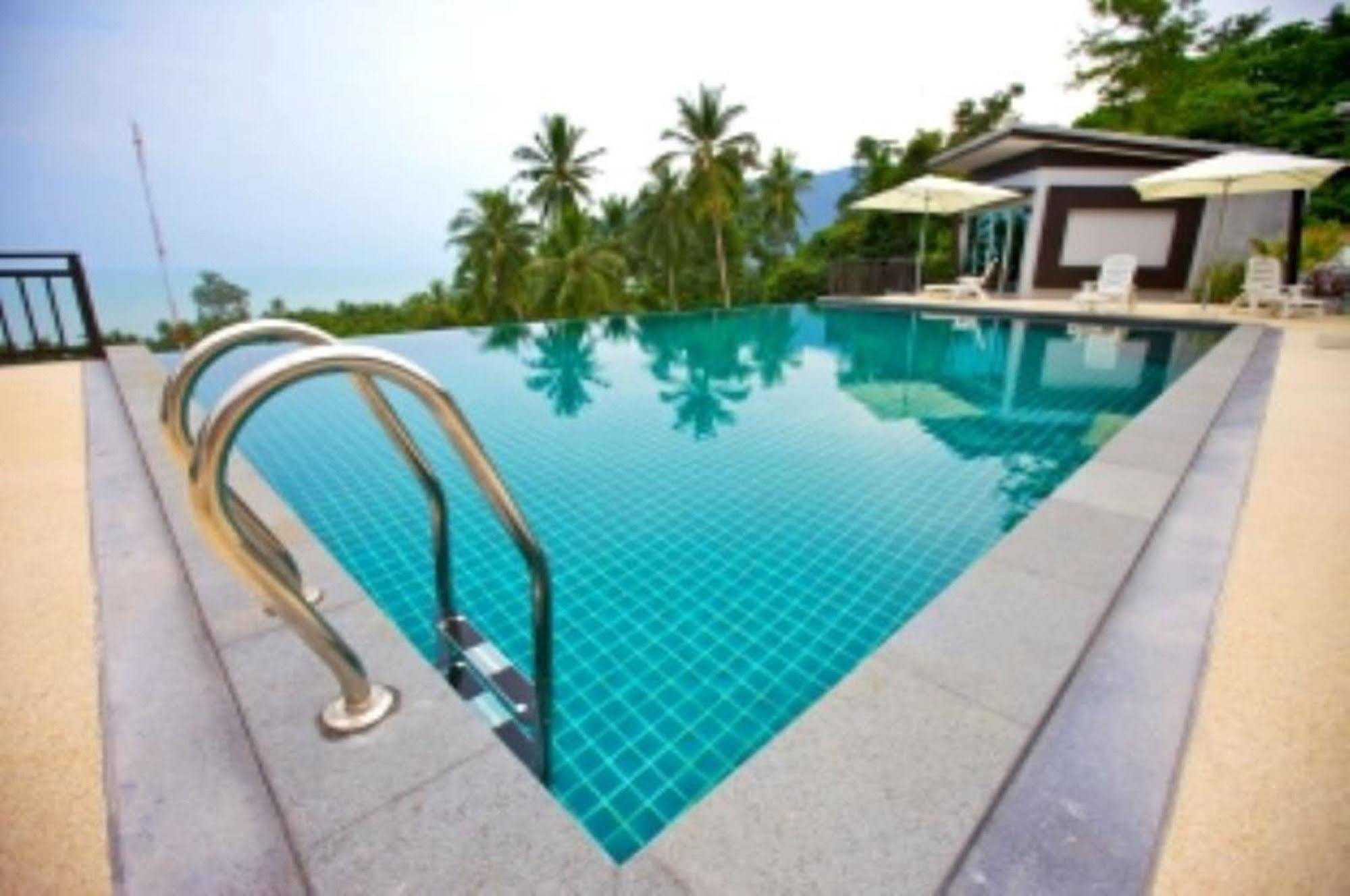 Nirvana Detox Healing Center Hotel Khanom Exterior photo